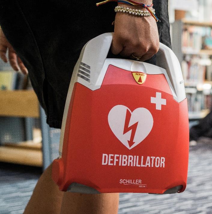 fred-pa1-schiller-defibrillateur3.jpg